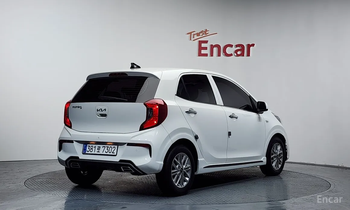 Фото 2 - Kia Morning