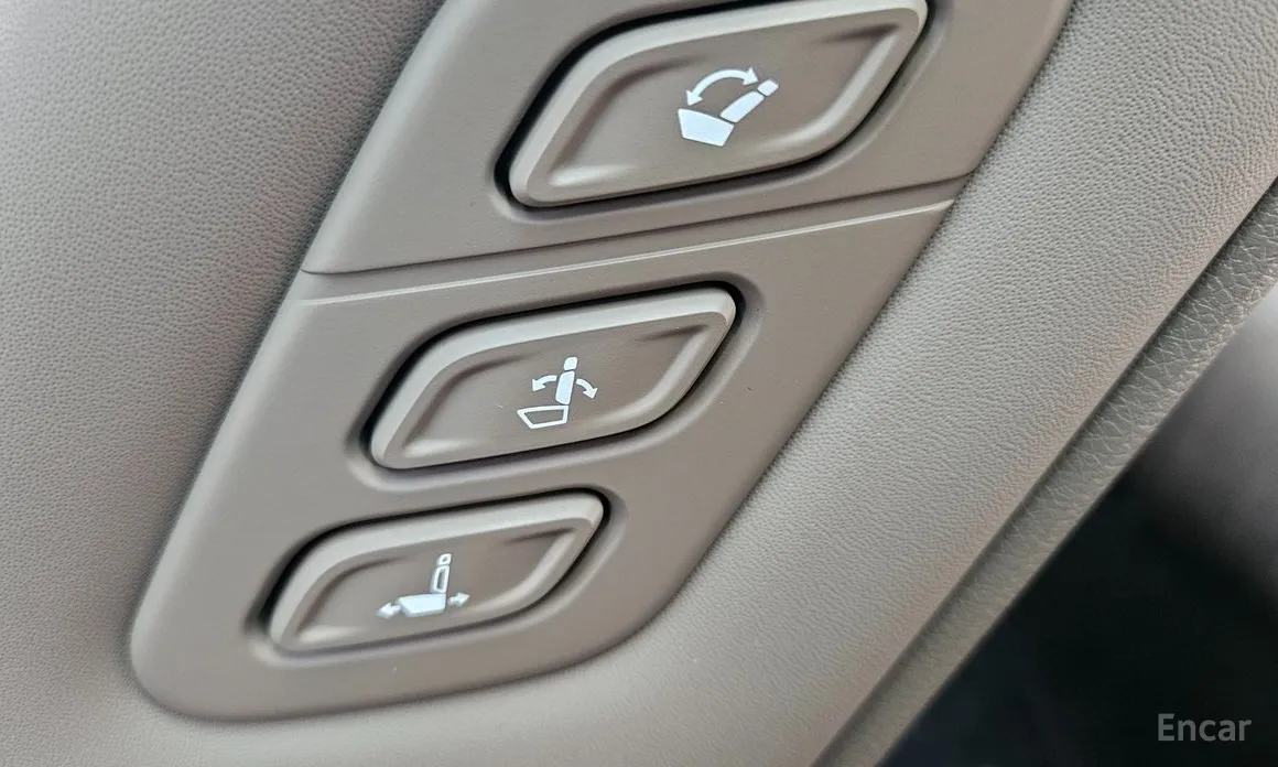 Фото 15 - Kia K8