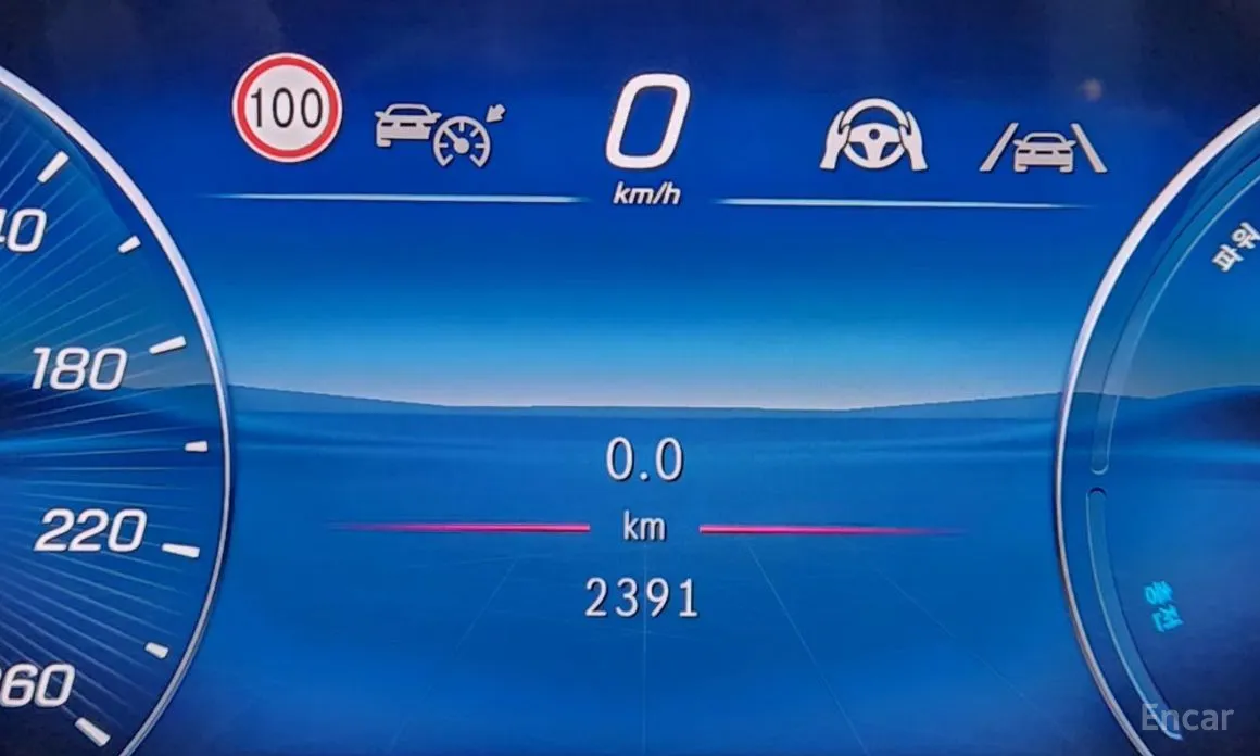 Фото 15 - Mercedes-Benz E-Class