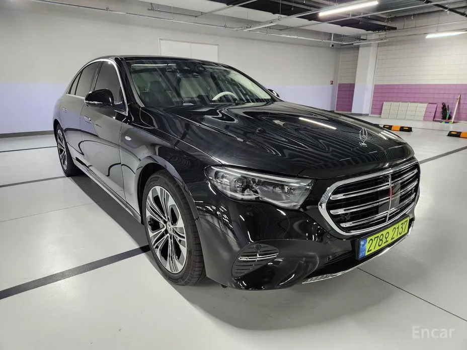 Фото 2 - Mercedes-Benz E-Class