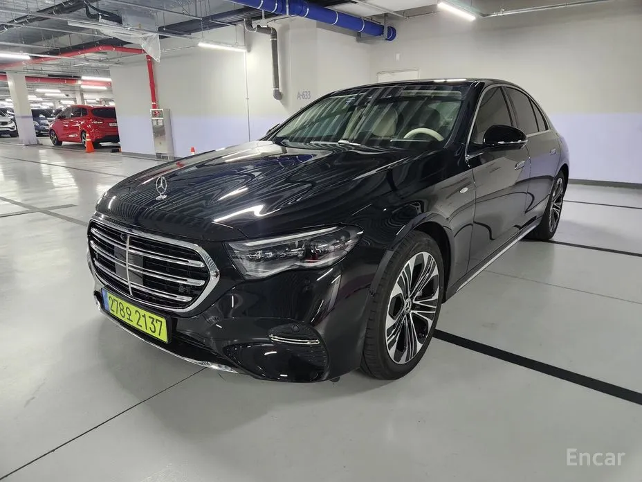 Фото 3 - Mercedes-Benz E-Class