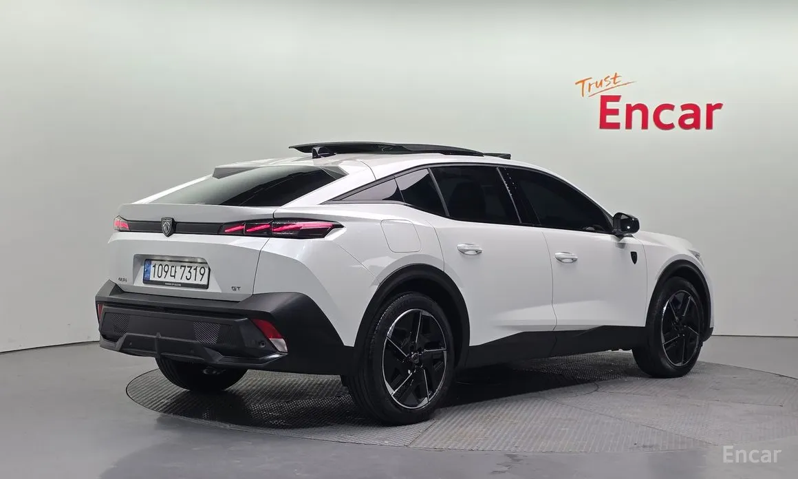 Фото 2 - Peugeot 408