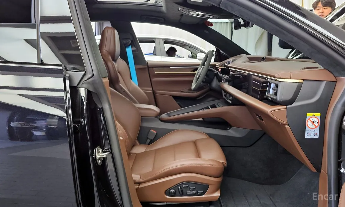 Фото 11 - Porsche Macan