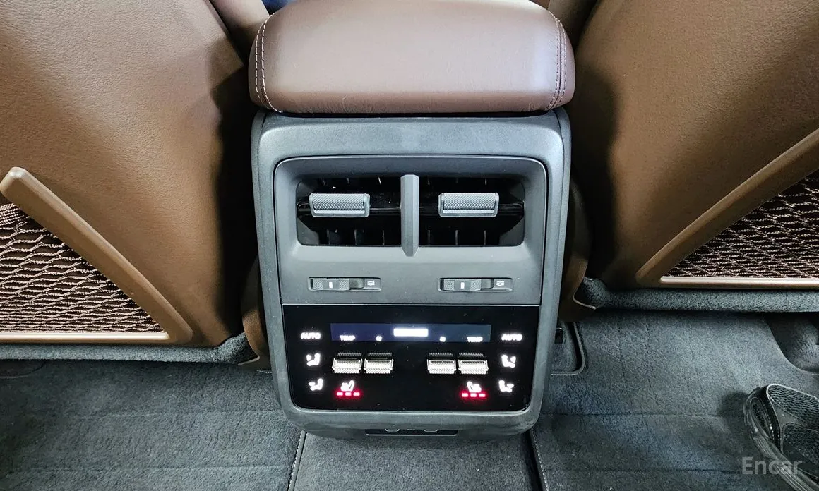 Фото 18 - Porsche Macan