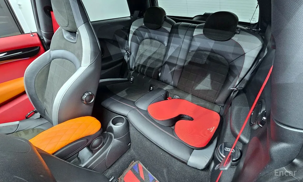 Фото 12 - Mini Cooper