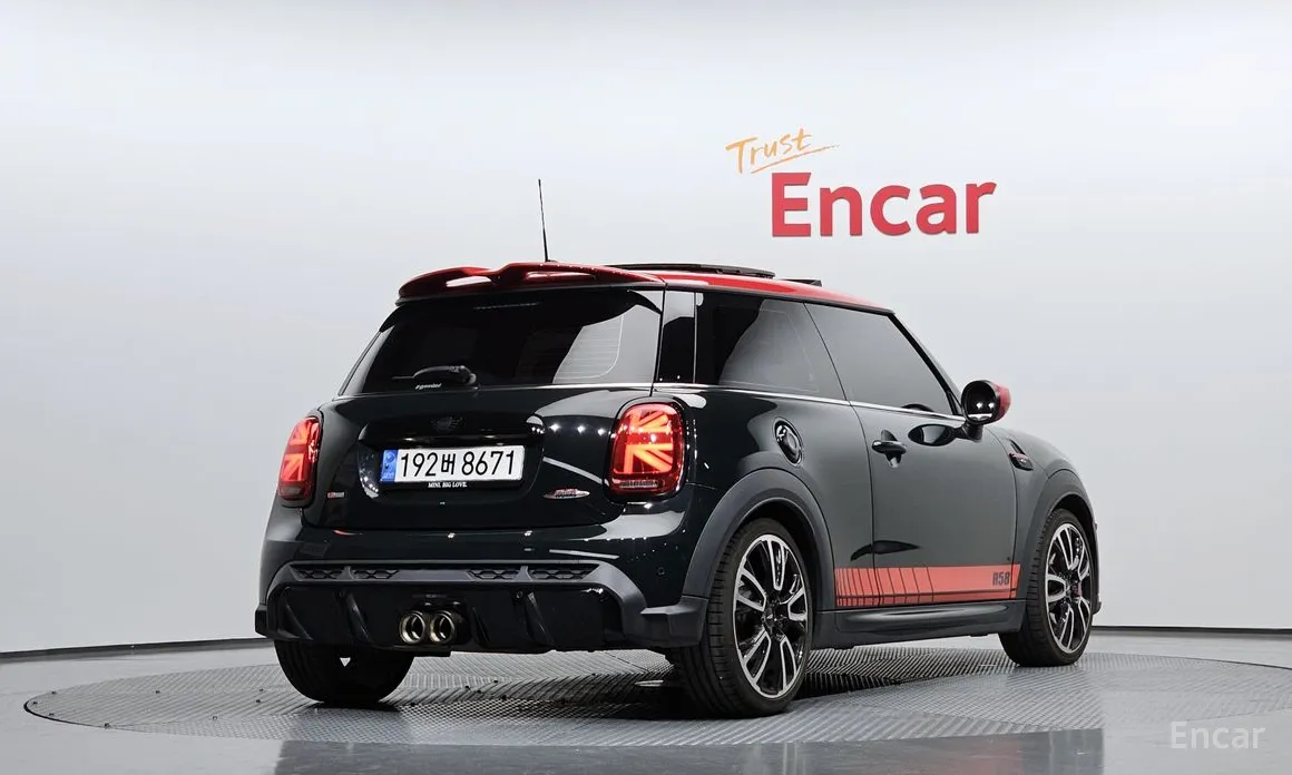 Фото 2 - Mini Cooper