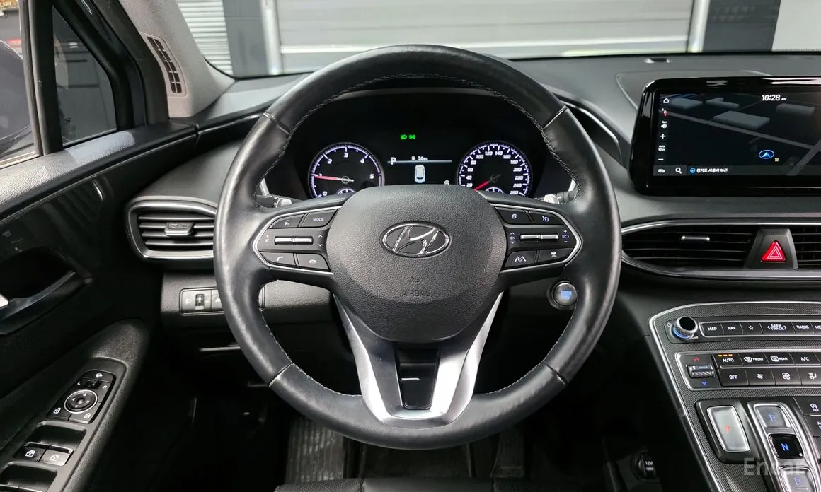 Фото 13 - Hyundai Santa Fe