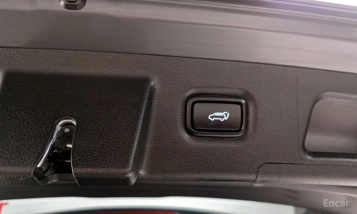 Фото 20 - Hyundai Santa Fe