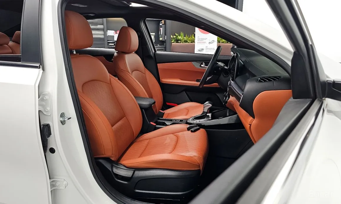 Фото 10 - Kia K3