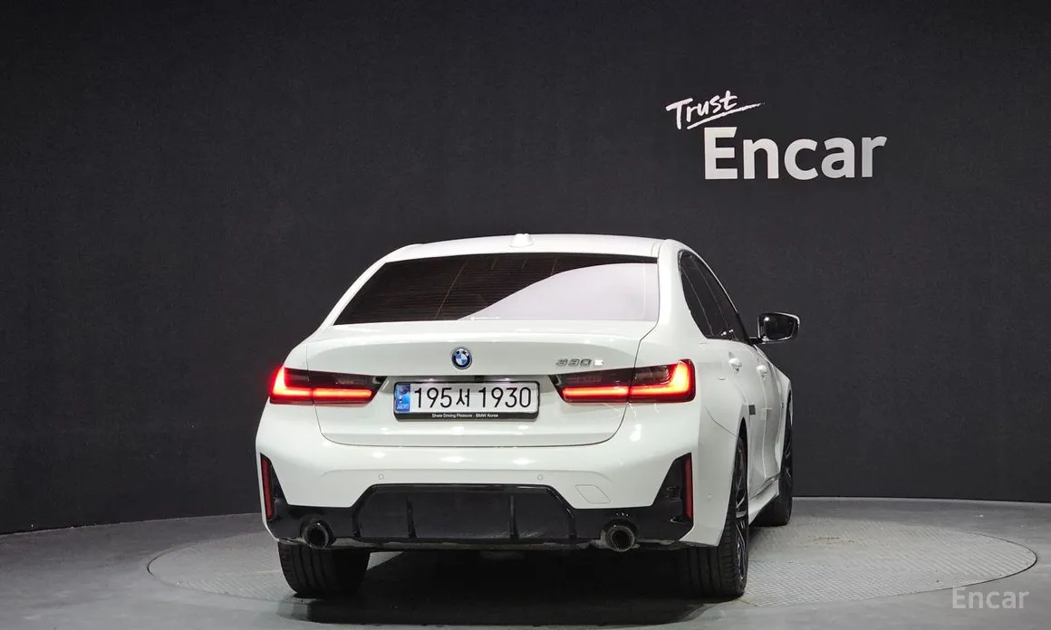 Фото 4 - BMW 3 Series