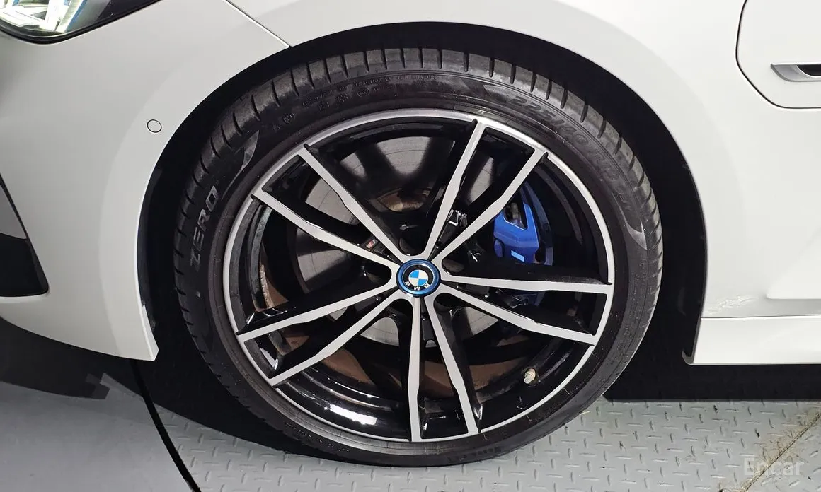 Фото 5 - BMW 3 Series