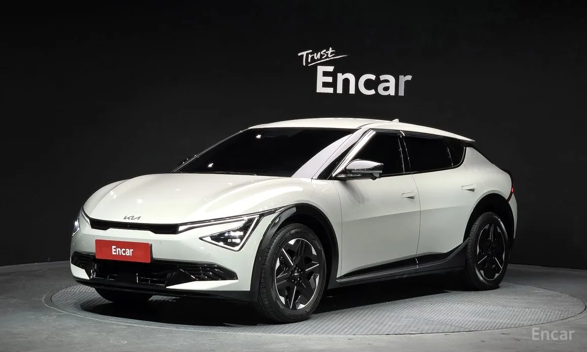 Фото 1 - Kia EV6