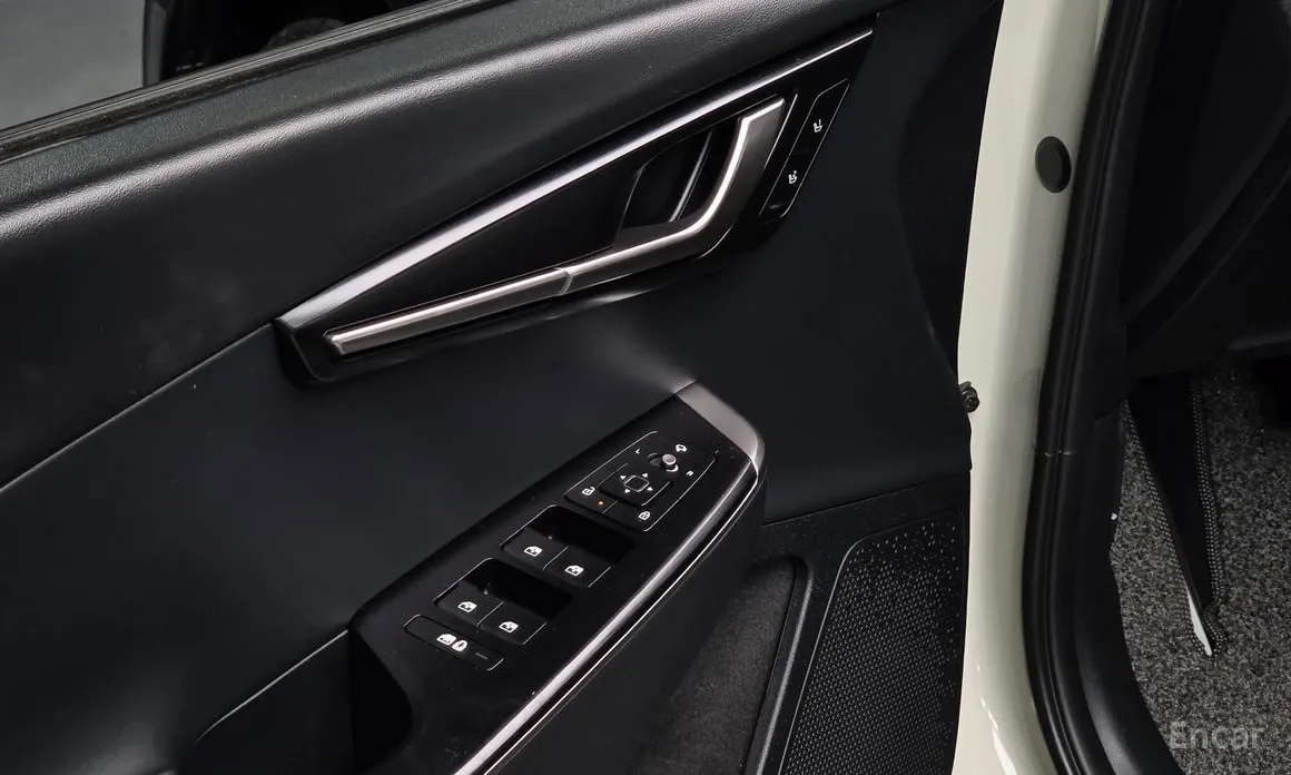 Фото 17 - Kia EV6