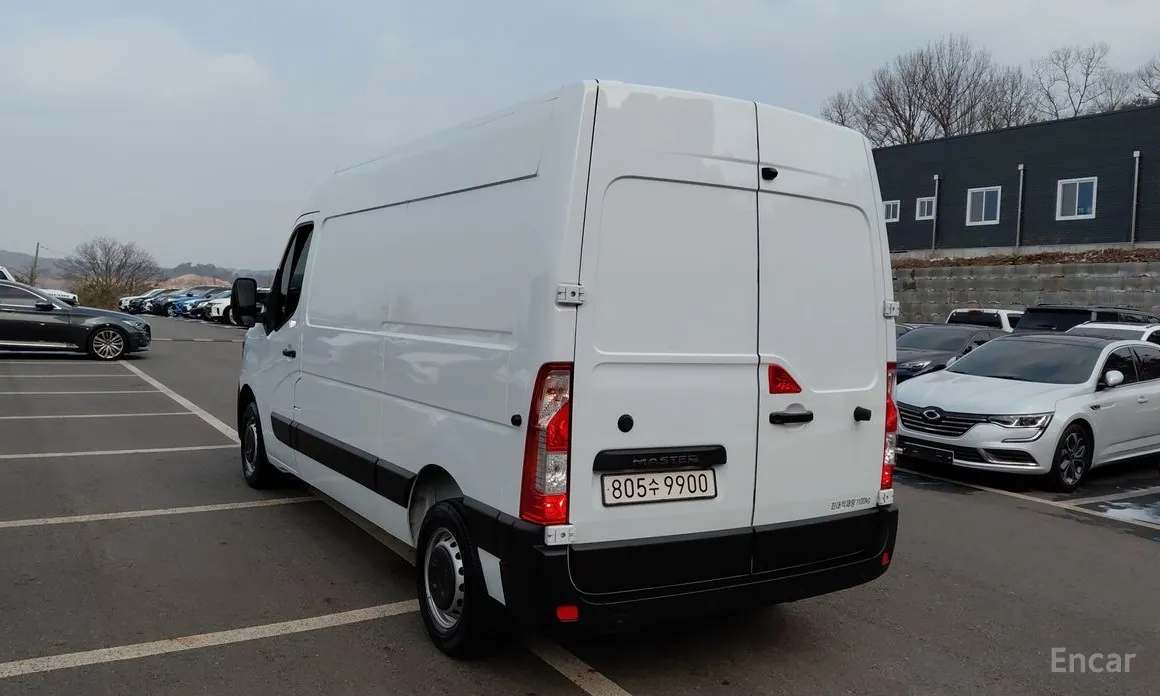 Фото 2 - Renault Master