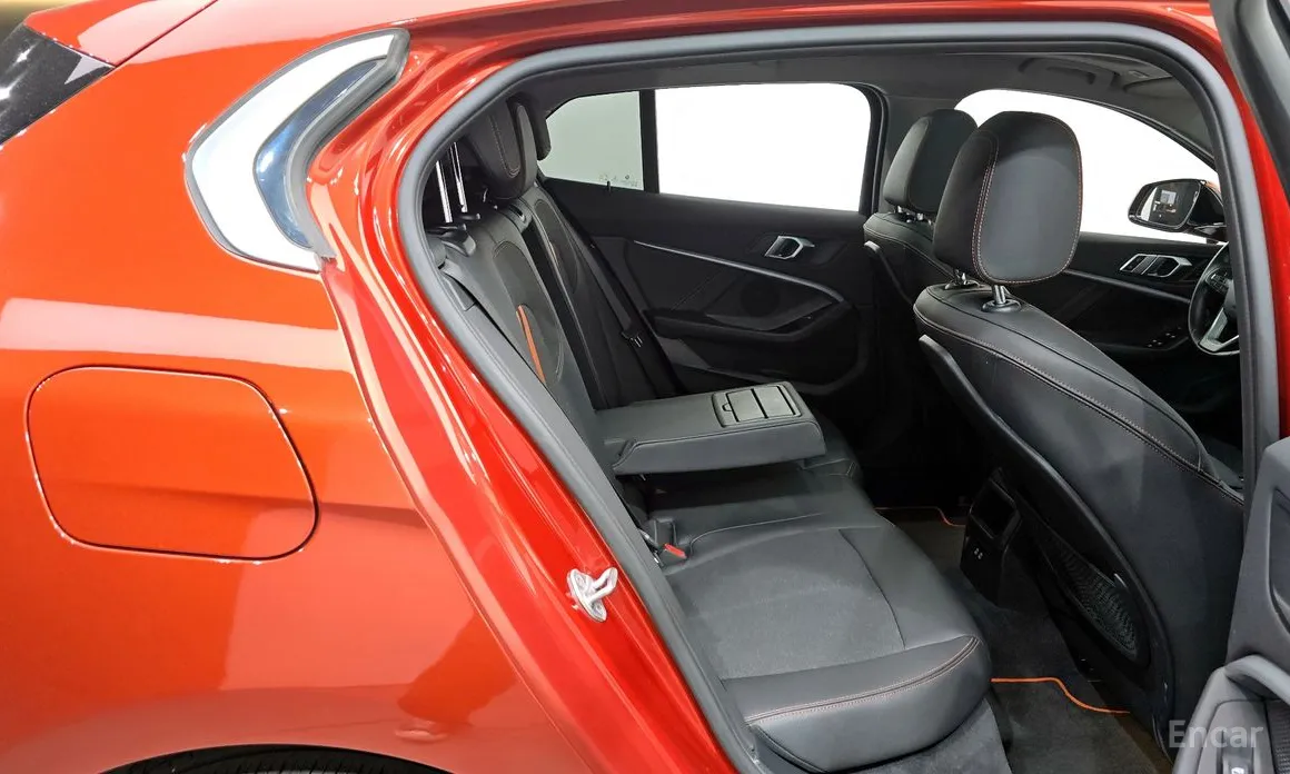 Фото 12 - BMW 1 Series