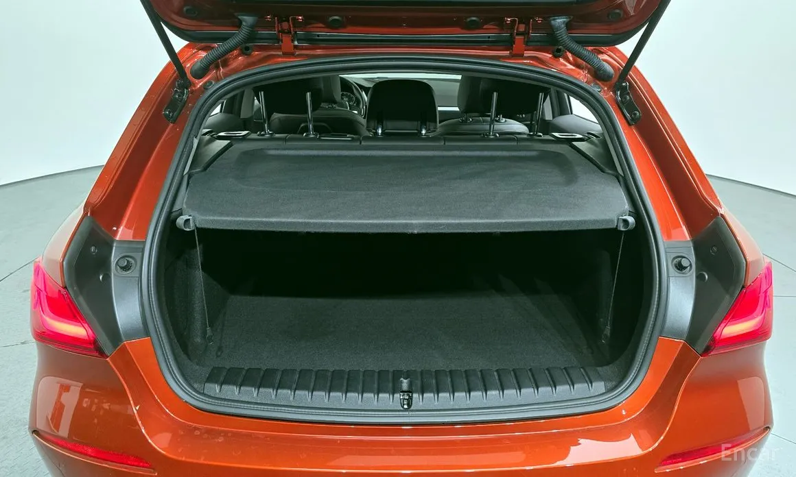 Фото 20 - BMW 1 Series