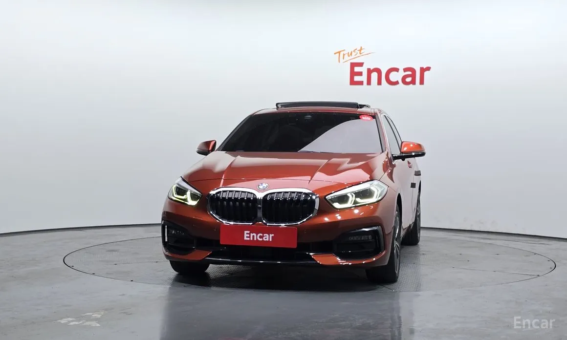 Фото 3 - BMW 1 Series