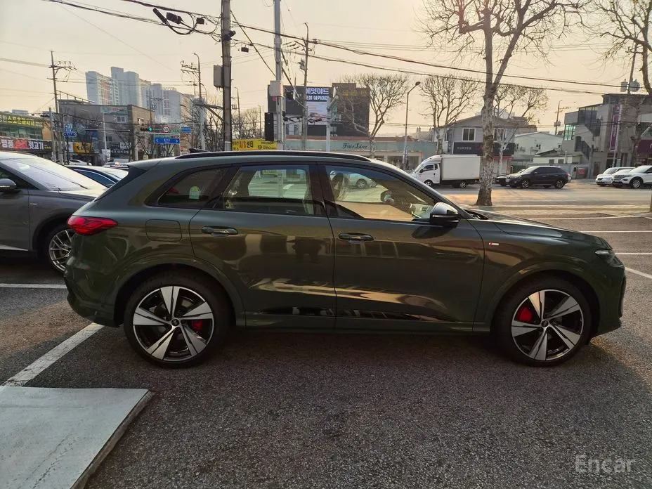 Фото 5 - Audi Q5