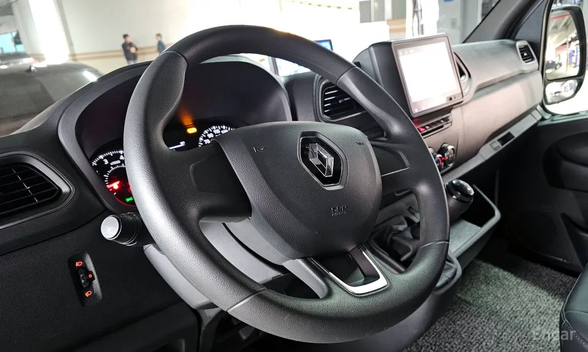 Фото 13 - Renault Master