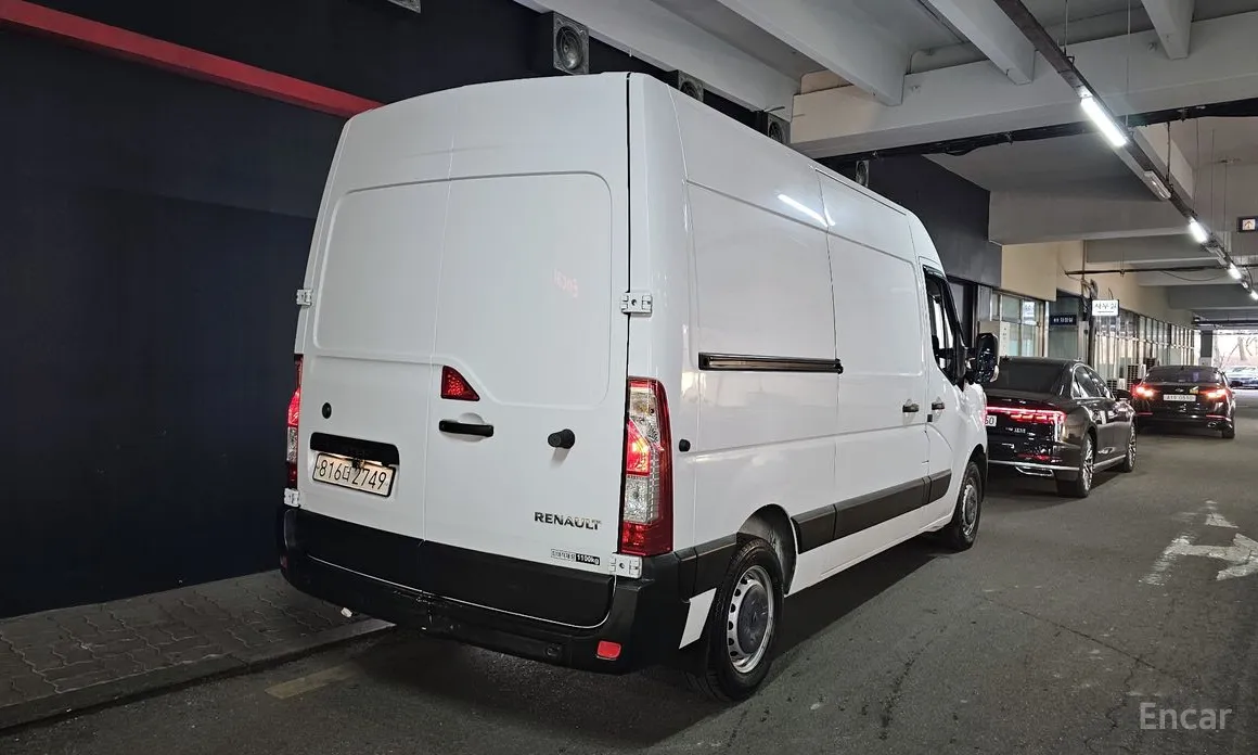 Фото 2 - Renault Master