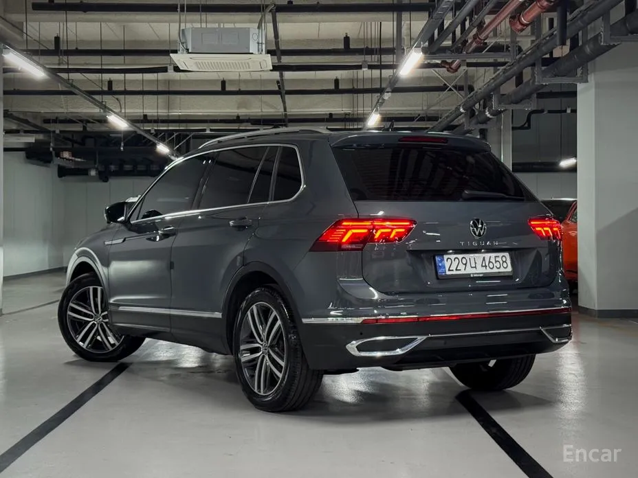 Фото 2 - Volkswagen Tiguan