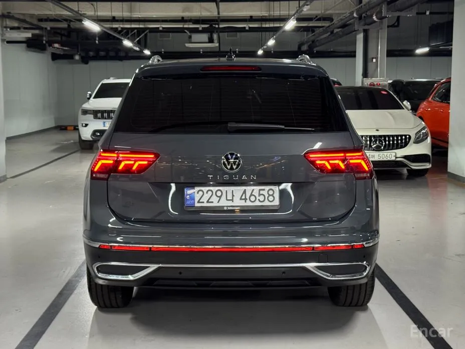 Фото 4 - Volkswagen Tiguan