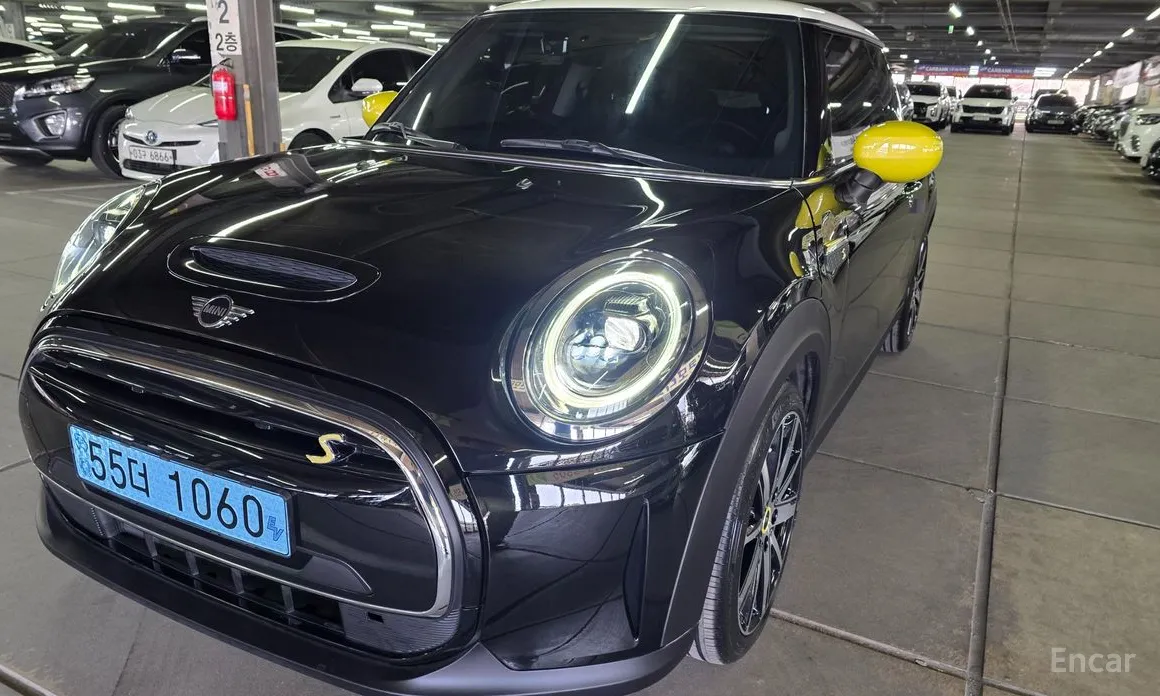 Фото 19 - Mini Cooper