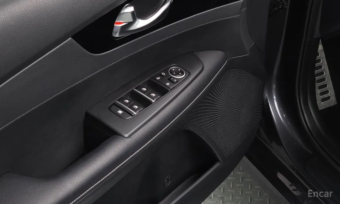 Фото 17 - Kia K3