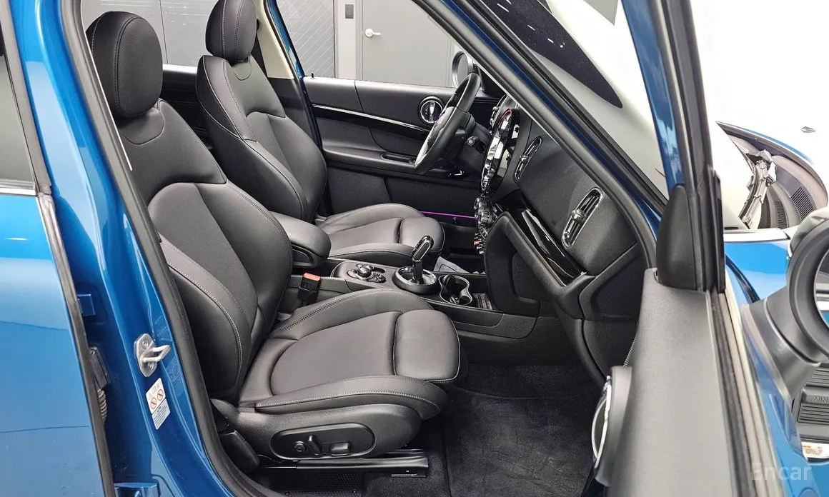 Photo 12 - Mini Countryman