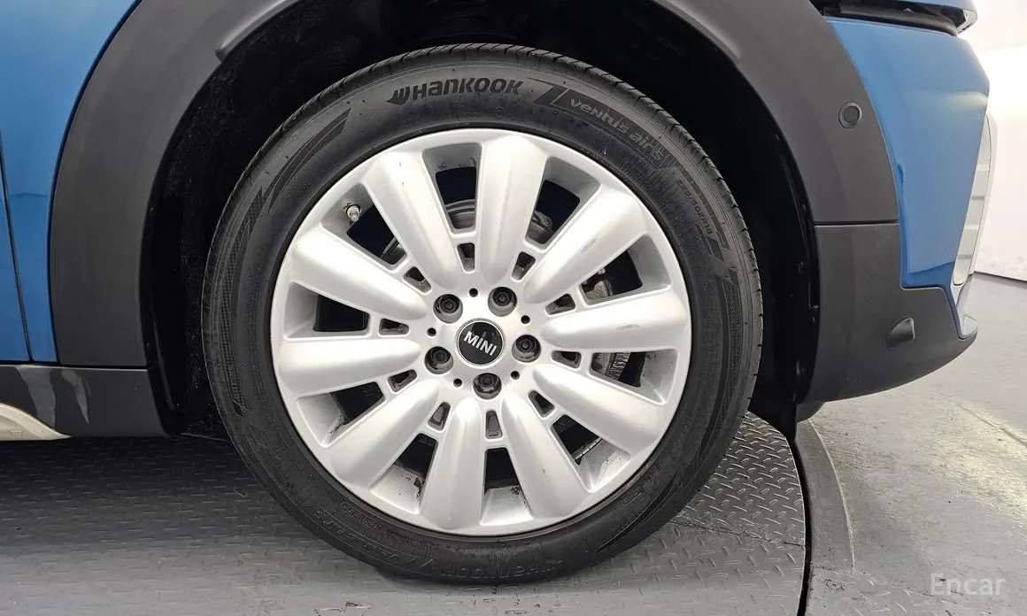 Photo 5 - Mini Countryman