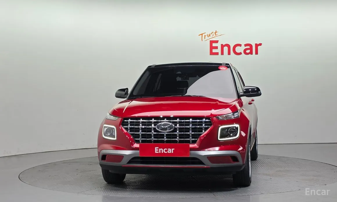 Фото 3 - Hyundai Venue