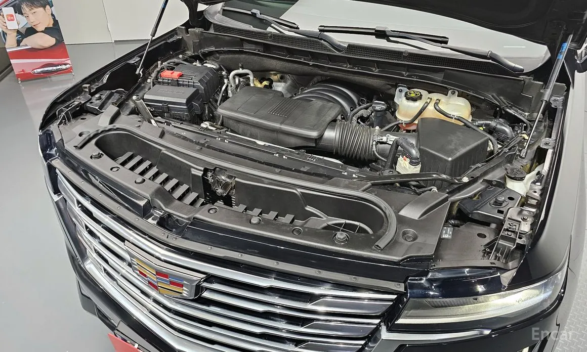 Фото 6 - Cadillac Escalade