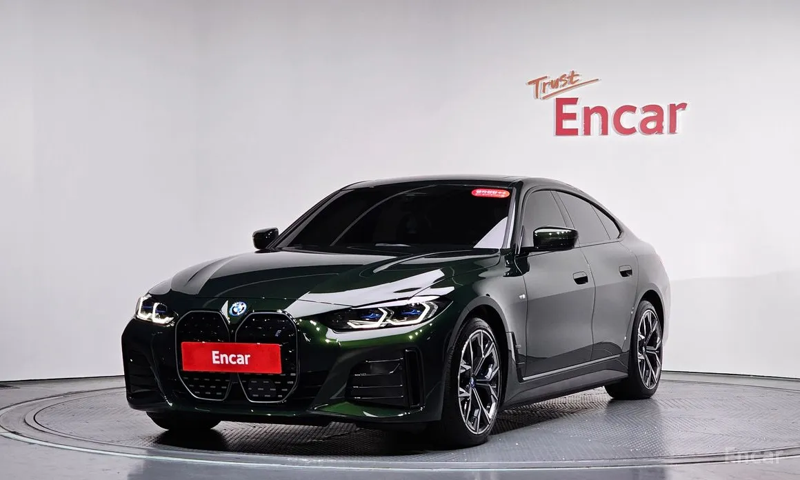 Фото 11 - BMW i4