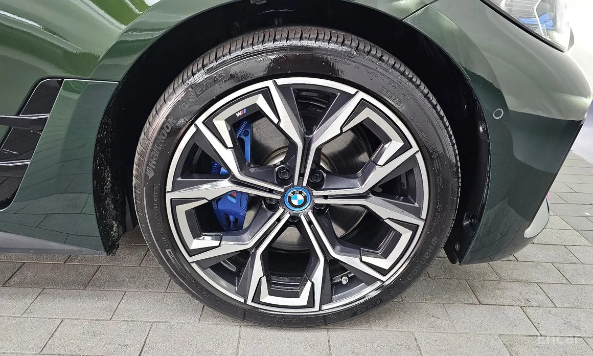 Фото 5 - BMW i4