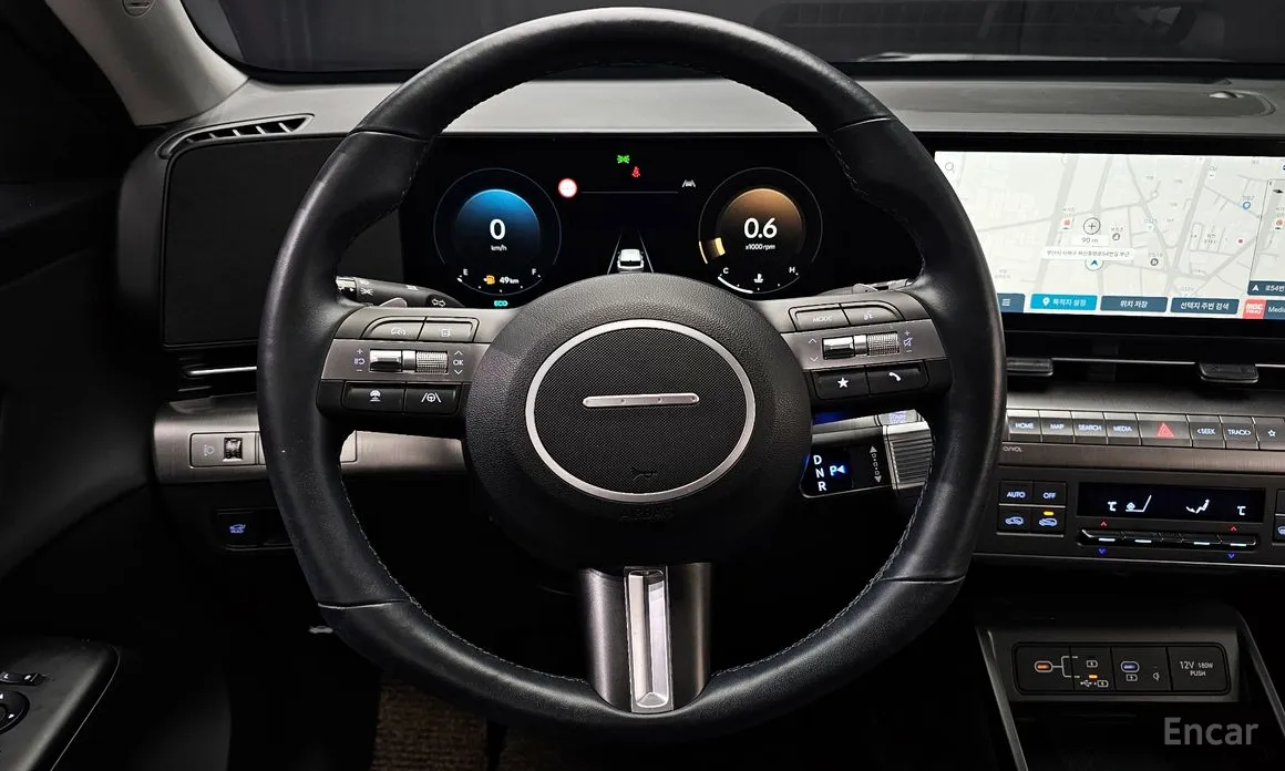 Фото 14 - Hyundai Kona