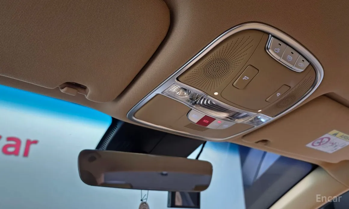 Фото 18 - Kia K9