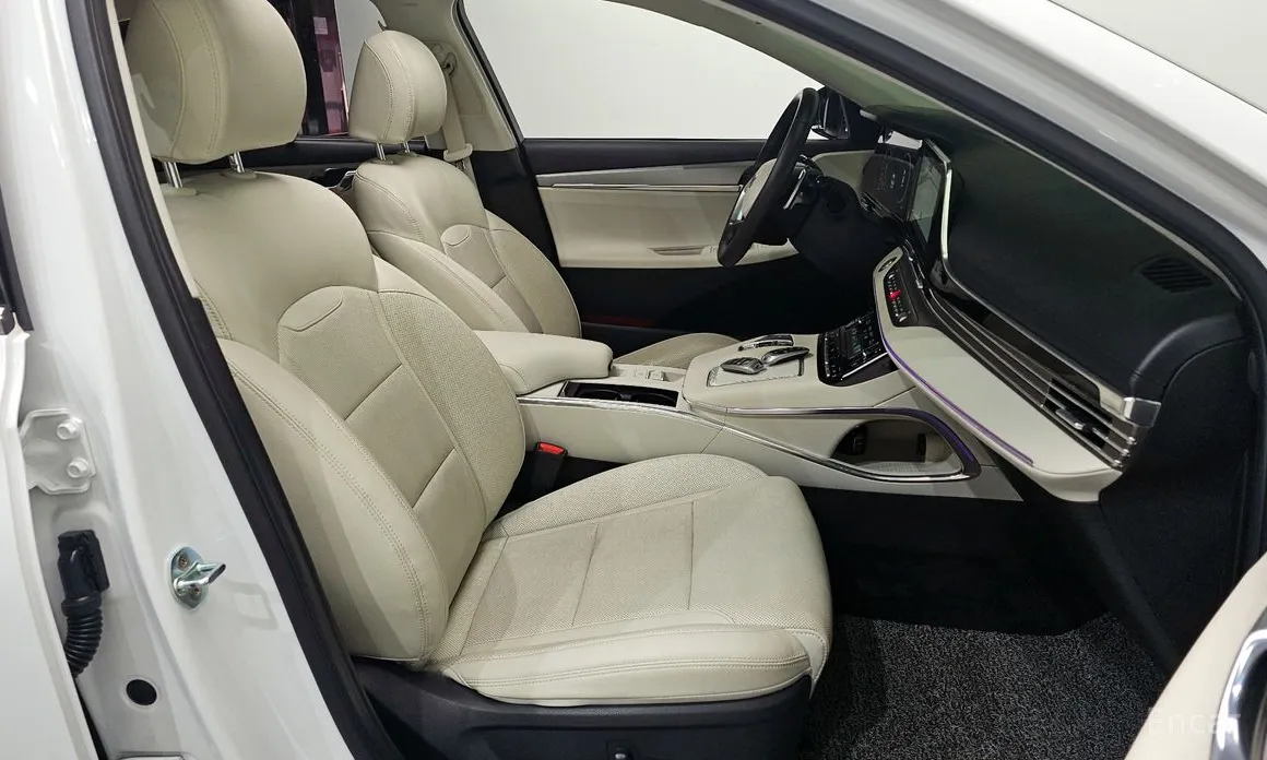 Zdjęcie 12 - Hyundai Grandeur