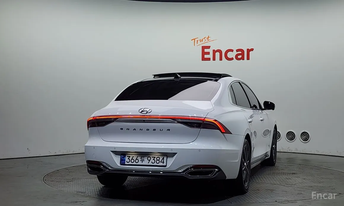 Zdjęcie 4 - Hyundai Grandeur