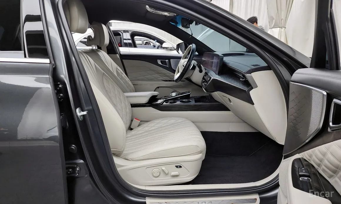 Фото 11 - Kia K8