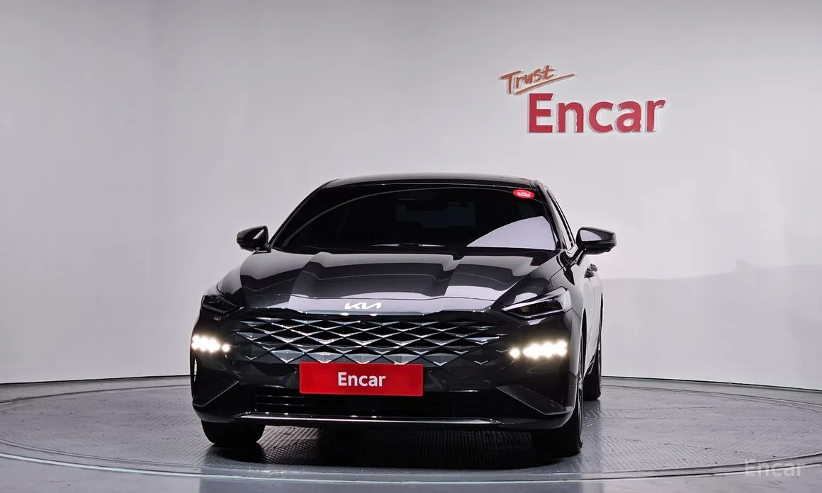 Фото 3 - Kia K8
