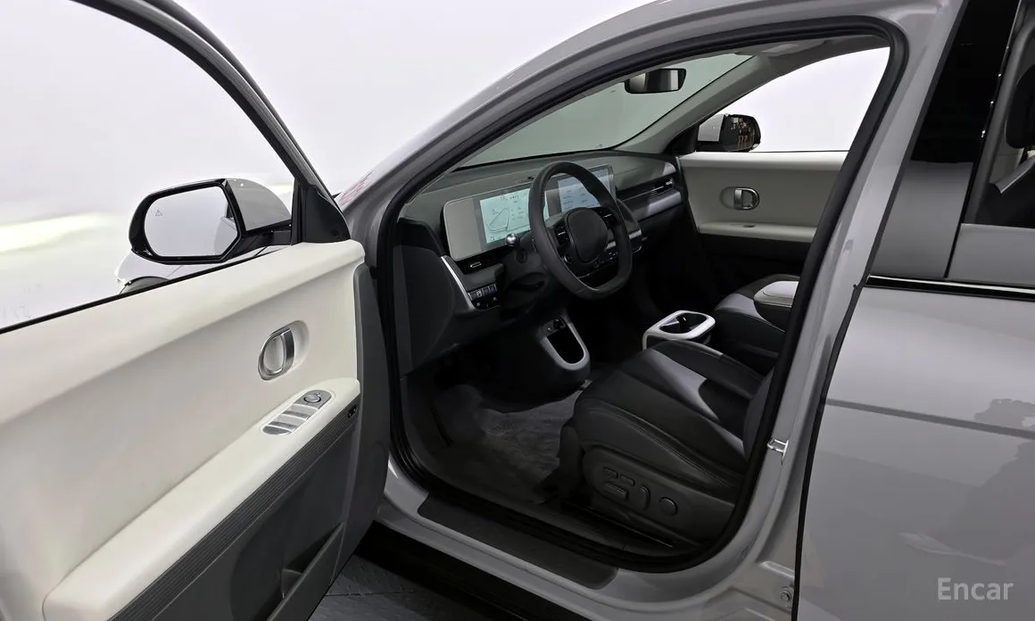 Photo 10 - Hyundai Ioniq 5