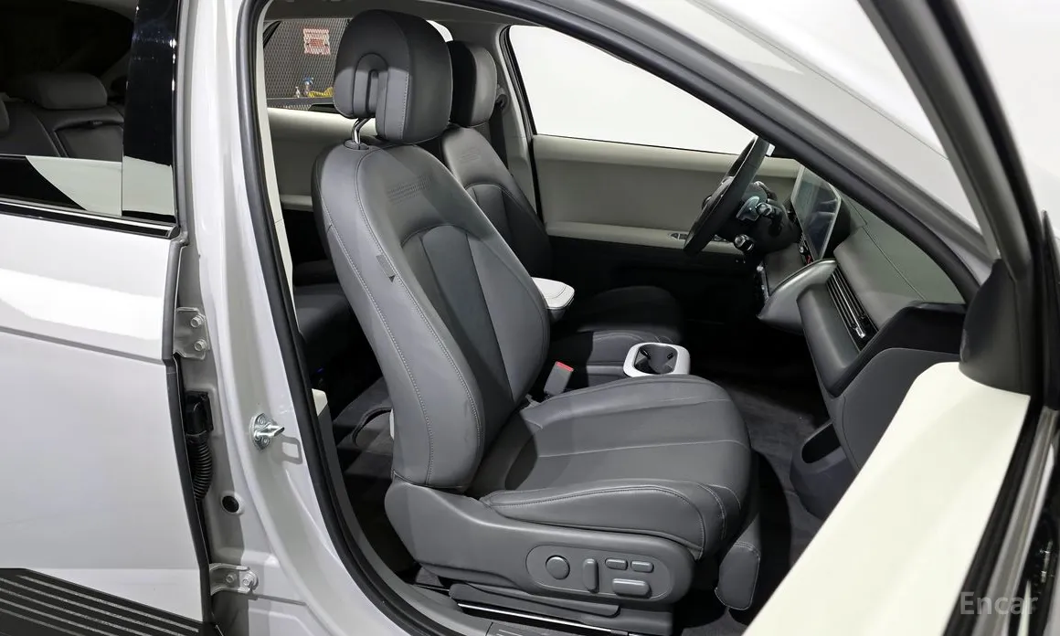 Photo 12 - Hyundai Ioniq 5