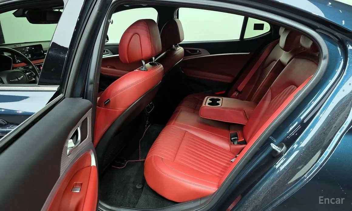 Genesis G70 2020 Gasoline 2.0T 4WD