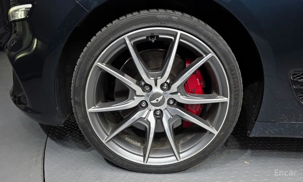 Genesis G70 2020 Gasoline 2.0T 4WD