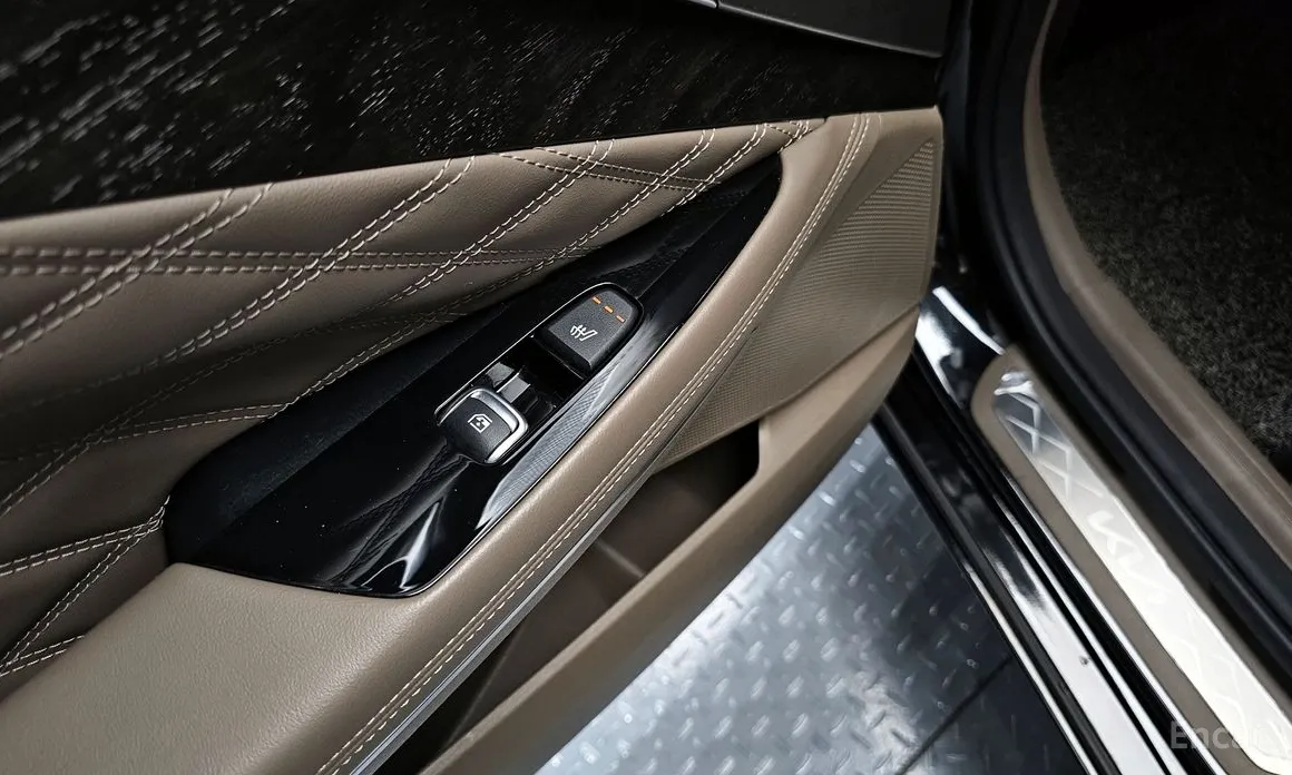 Фото 18 - Kia K8