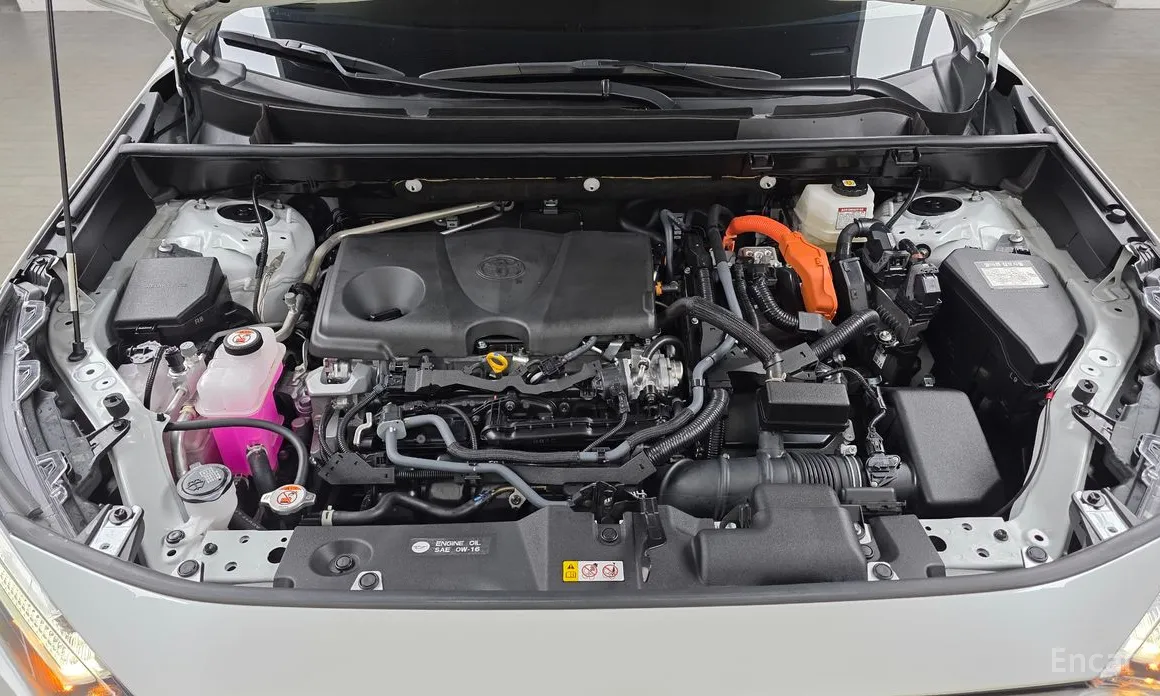 Photo 6 - Toyota RAV4