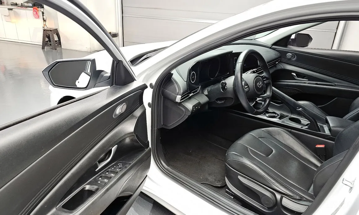 Фото 10 - Hyundai Avante