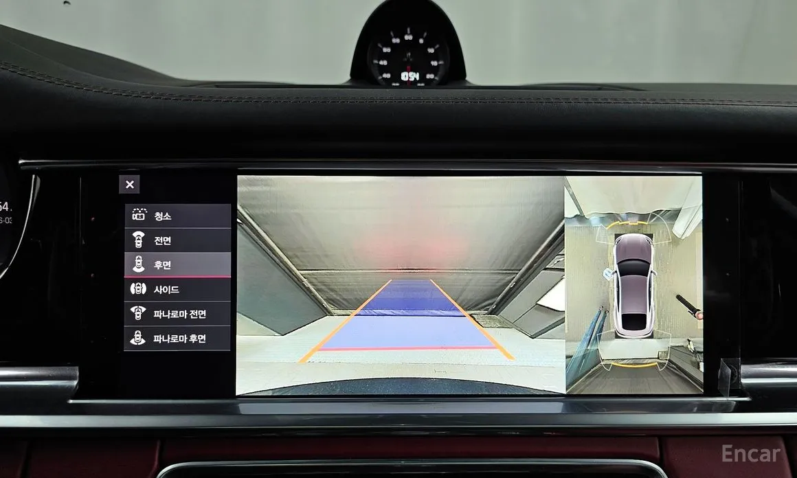 Фото 15 - Porsche Panamera