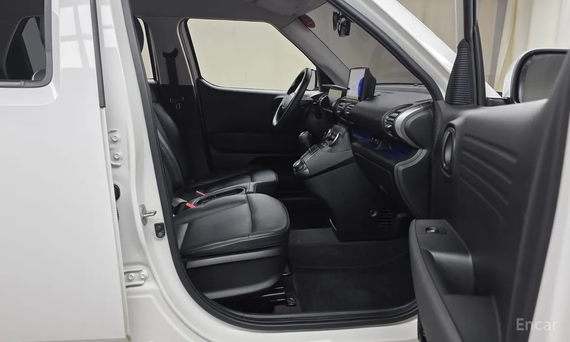 Фото 11 - Hyundai Casper