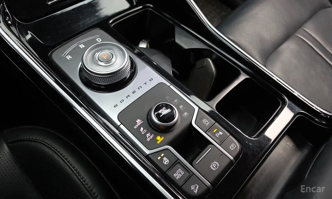 Фото 9 - Kia Sorento